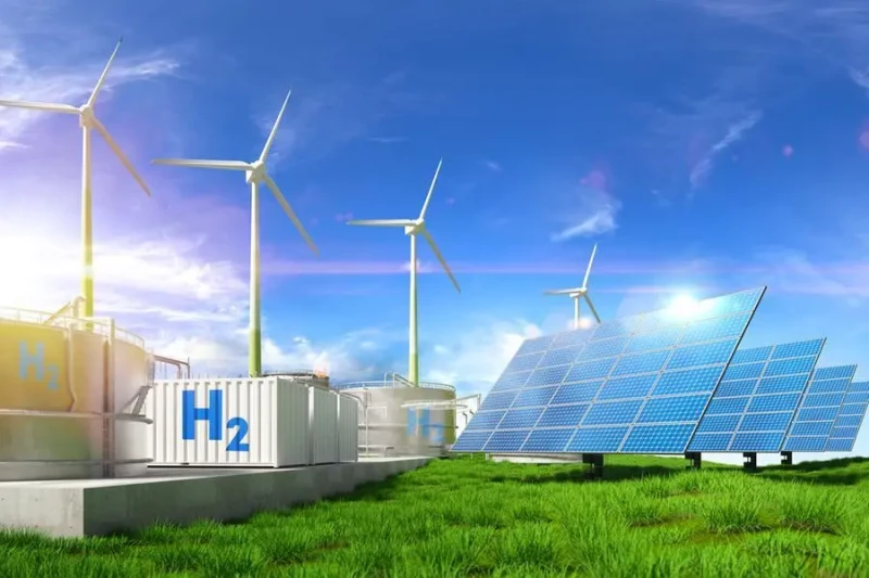 What is green hydrogen and how is it produced?​